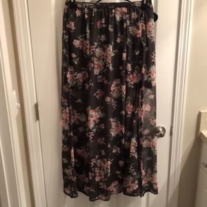 Maxi skirt